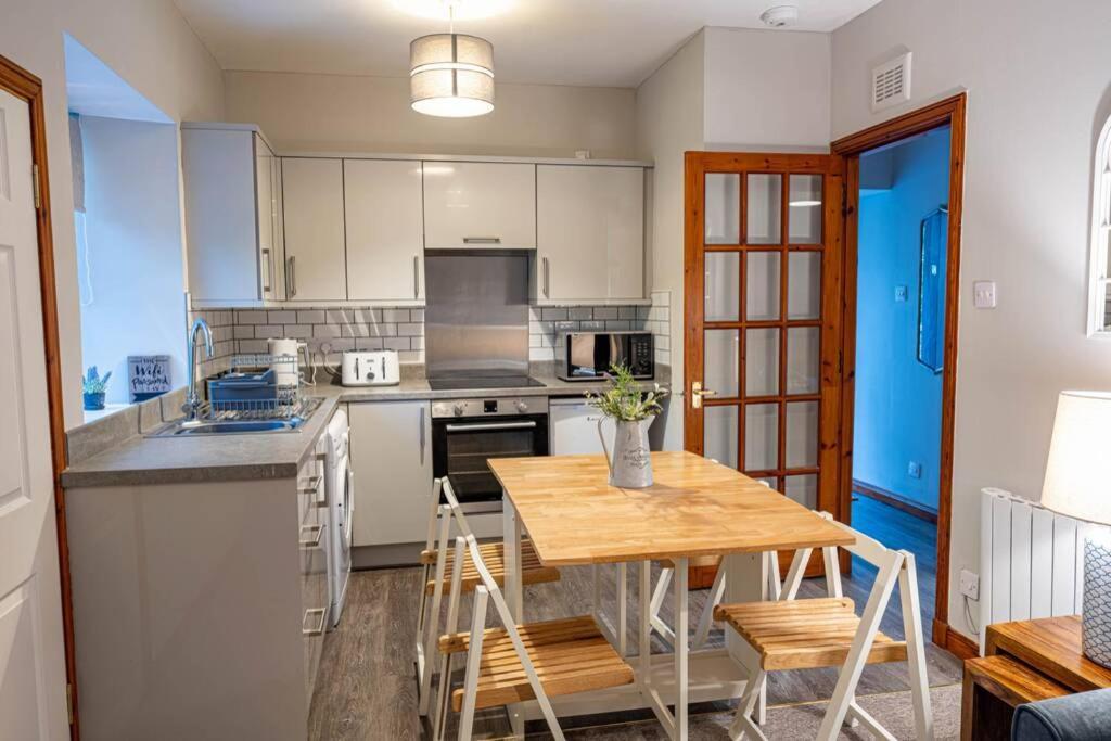 Cozy Newly Renovated Town Centre Apartment Aberfeldy Exteriér fotografie